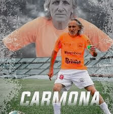 Robert Carmona  oldest active soccer players